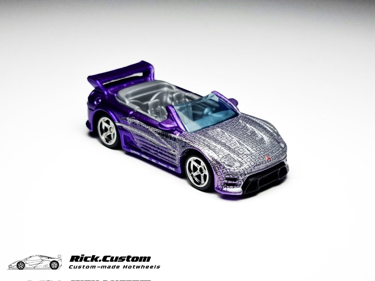 rick_custom tweet picture