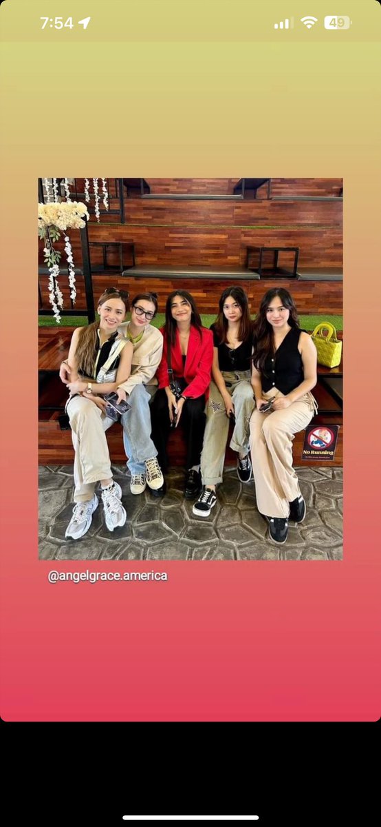 April69363007's tweet photo. Ang şarap nyong tignan,sobra ako nagppa salamat sa inyo sa pag dating nyo sa buhay ng Anak Ko,kc mula nagkasama sama kyo,lumakas ang loob nya,at nagkaroon sya ng confidence sa sarili nya,at marami pkong napansin sa pagbabago nya na mas nakabuti sa kanya 🥹 https://t.co/T6K72JntM3