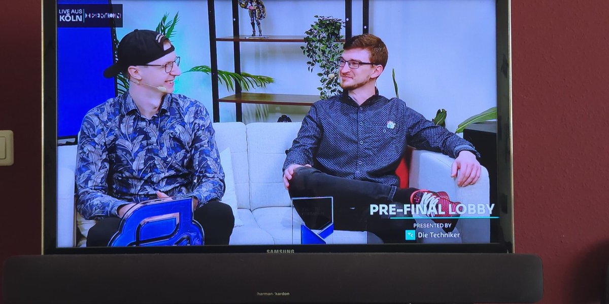 Auf geht's, <a href="/kitscesports/">KIT SC eSports</a>! 🦝💙