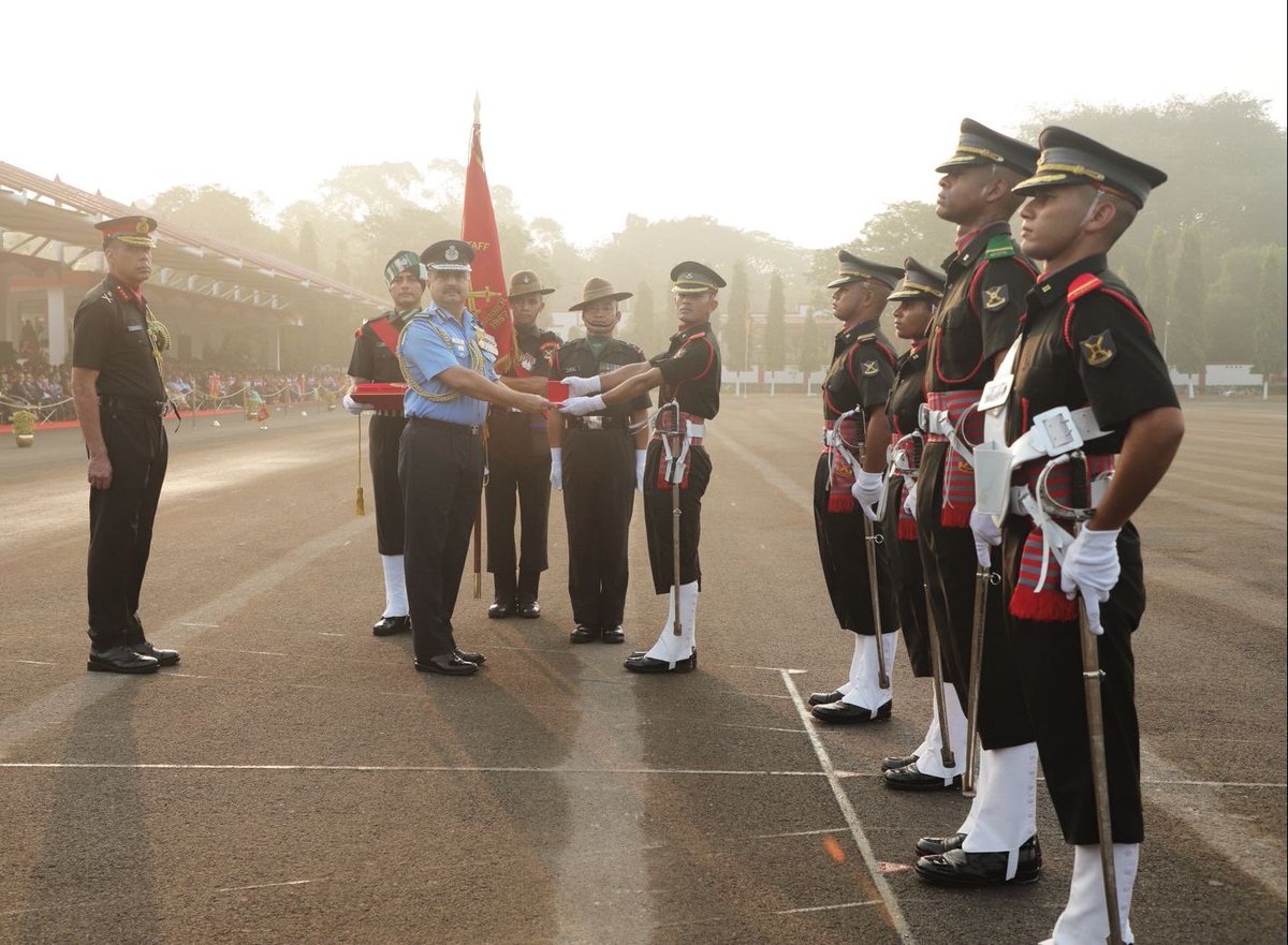 DefenceDirect's tweet image. Air Chief Marshal VR Chaudhari reviewed the Passing Out Parade at OTA Chennai. 

229 Officer Cadets passed out from the Officers Training Academy, that included nine Officer Cadets from Friendly Foreign Countries.