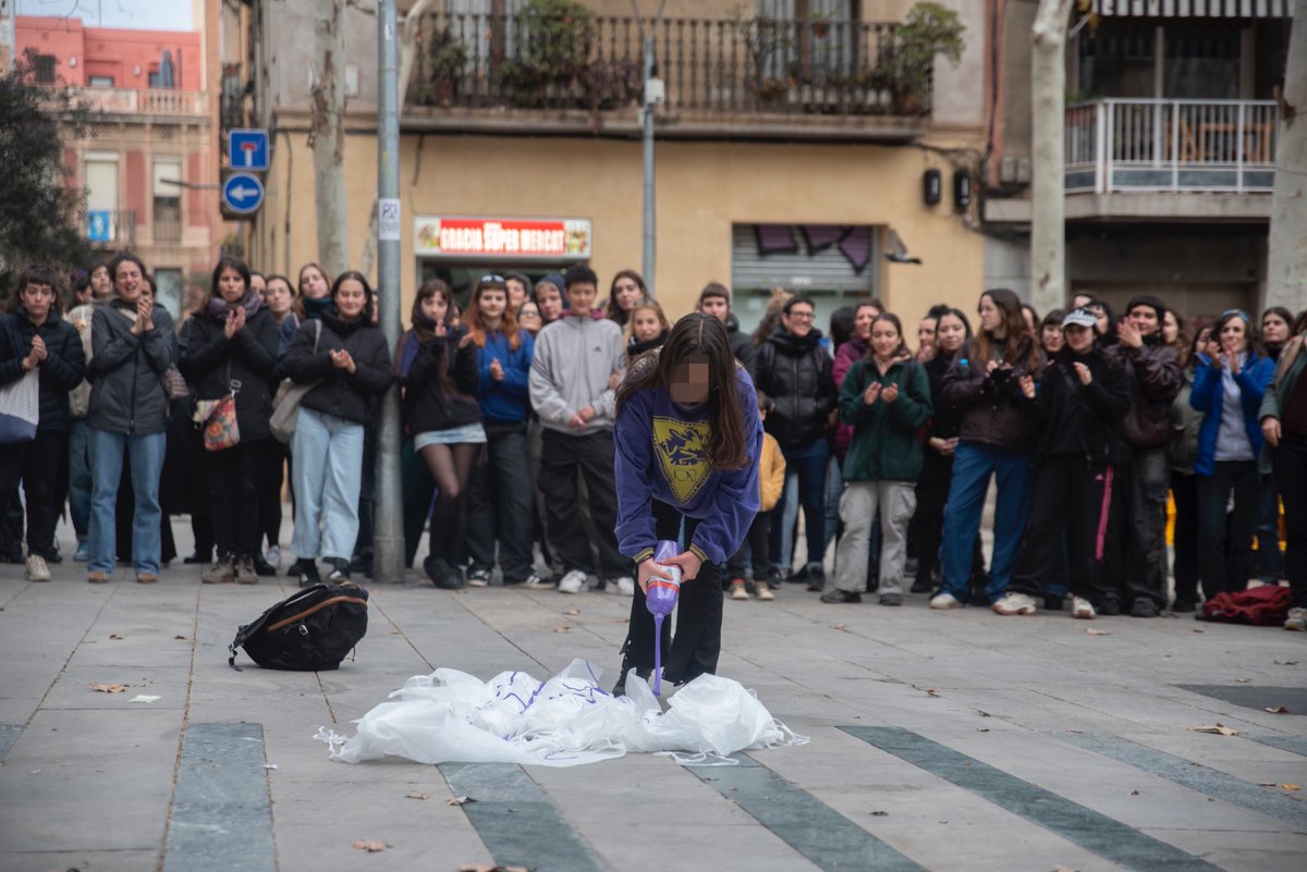 Comitè 8M Gràcia tweet media