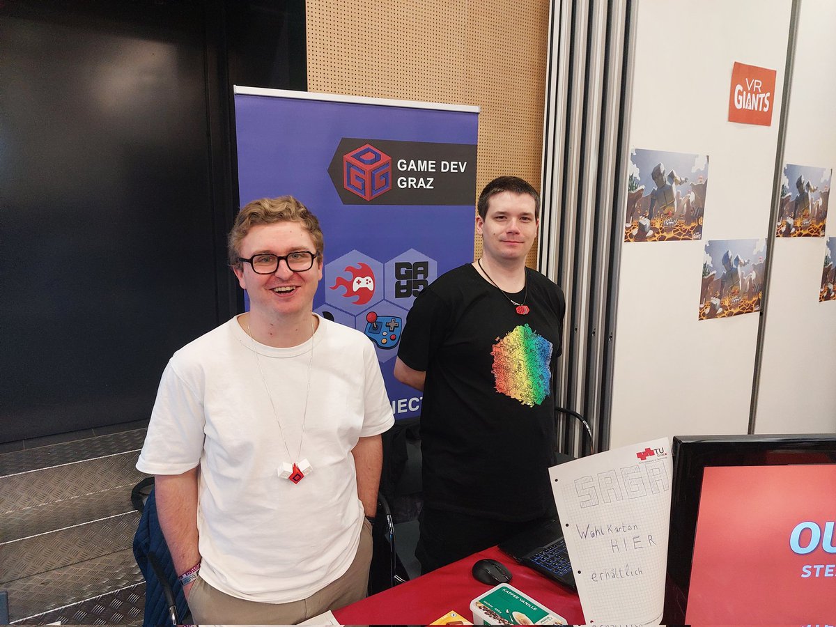 Our indie game area at Button Festival is in full swing!
Less than 4 hours until we give out the SAGA awards!