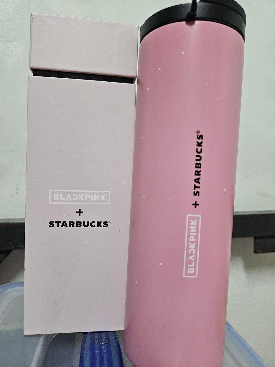 Starbucks Stainless Steel BLACKPINK Pink Tumbler 16oz. ทัมเบลอร์สตาร์บัคส์ BLACKPINK
ไม่เคยใช้ 1,300  ส่งฟรี นัดรับได้สยาม ขอคนไม่ซีเรื่องกล่องสีซีด DM ค่ะ
#ตลาดนัดblackpink #ตลาดนัดบพ #blackpink #Starbucksxblackpink #blackpink​ #lisa #rosé #jennie #JISOO #Starbucksthailand