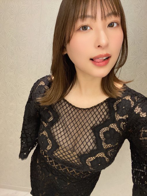 来週は木土に出勤するよ🐉❤️ https://t.co/rn7SCakPG4