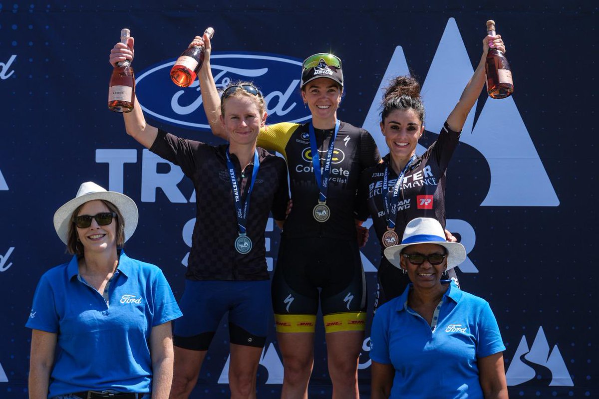 Congratulations to our elite men and women on today’s race!👌 
Men:
🥇 Pieter du Toit | 02:23:01
🥈 Philip Buys | 02:23:02
🥉 Michael Foster | 02:24:42
Women: 
🥇 Sarah Hill | 02:58:04
🥈 Nicolette Griffioen | 03:05:28
🥉Tania Bester | 03:12:47

#TrailLife #TrailseekerSeries #MBT