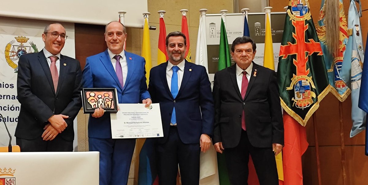 Todo un honor recoger el premio nacional de prevención de riesgos laborales PREVER 2023 en Segovia, el año en que cumple su 25 aniversario.
