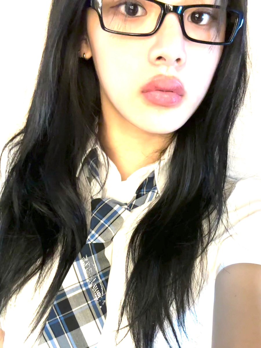 Minggom_16's tweet photo. 아니 미친 https://t.co/oxblmh6knp