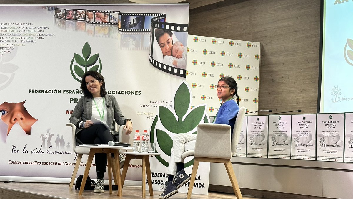 JulianLozanoL's tweet photo. Nuestra sociedad está enferma por la cultura del descarte y la muerte: aborto, manipulación embriones, eutanasia, anticoncepción… 
En el congreso provida la verdad, el amor y la belleza de la vida renueva la decisión de luchar por ella. SIEMPRE. TODAS.
@Es_Provida @jokindeirala https://t.co/gmW7hVk8Cv