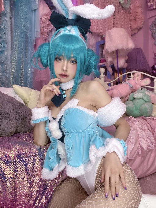 Twitterのコスプレ画像31