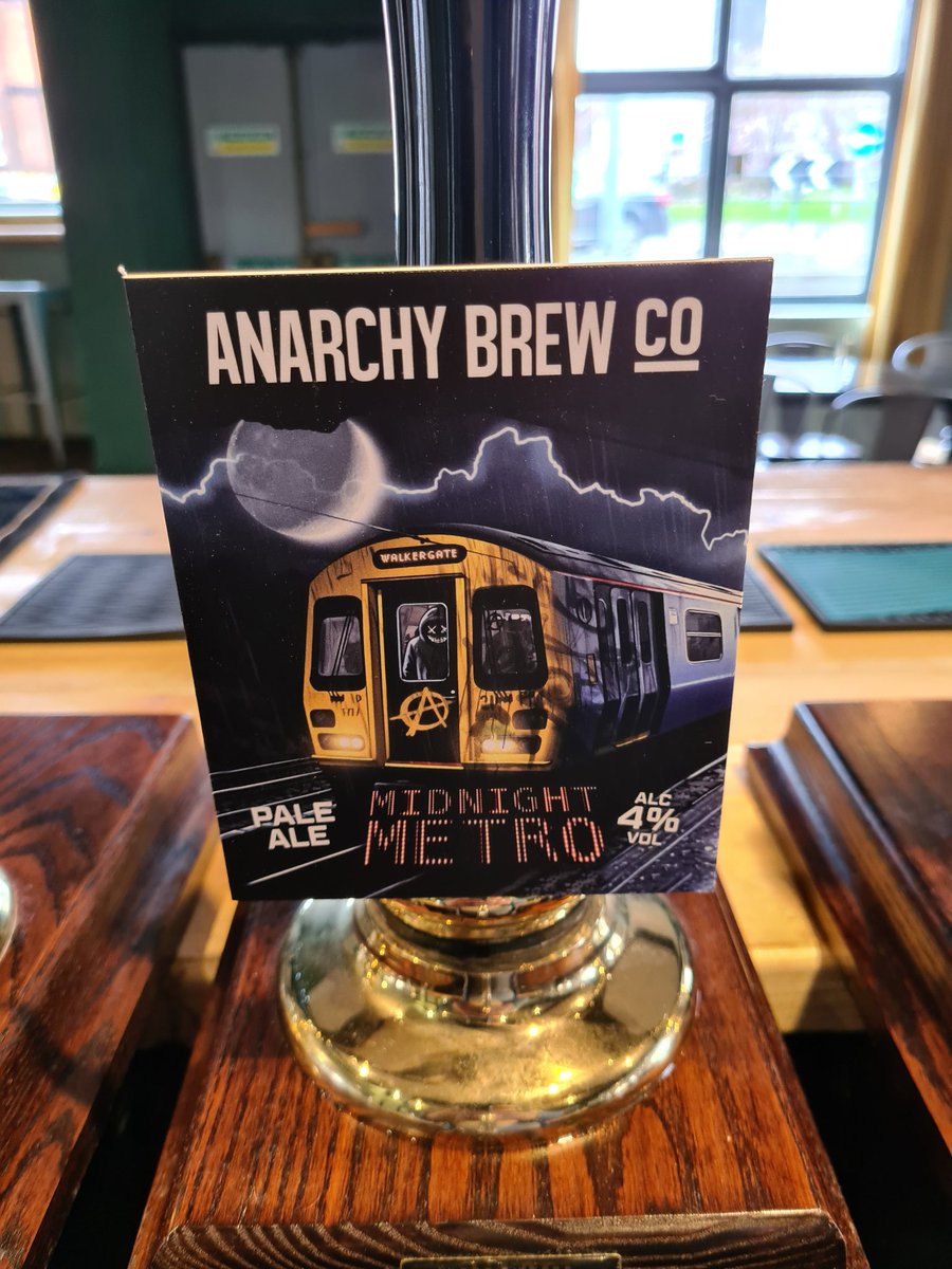 Saturday! Rugby on the telly box and these three beauties on cask, what more could you need.