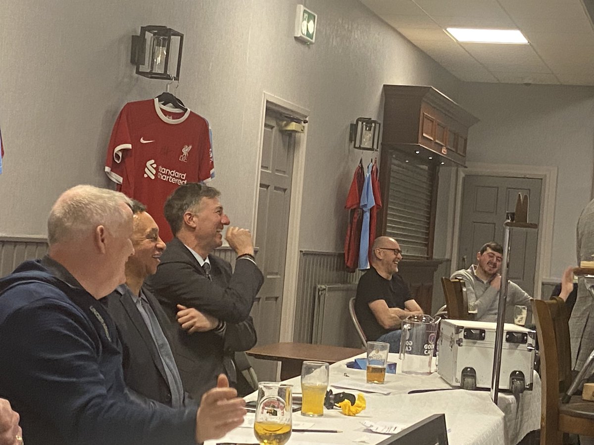 Top night to kick off our year long programme of centenary celebratory events. @RonnieIrani in the house with one Billy Flywheel. Packed Community Hall had a great time - 40 years of these dinners and this was one of our very best. Thanks to all who supported the event.