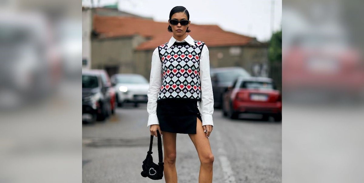 Un clásico que no falla: La minifalda negra dlvr.it/T3r1Dw