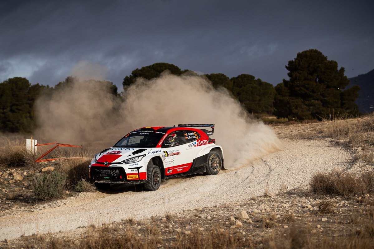 📢 A las 13:50 dará comienzo el bucle verspertino de este <a href="/RTierrasAltas/">Rallye Tierras Altas de Lorca</a> con la ejecución del TC5, tramo que podréis seguir en directo a través del canal de la <a href="/RFEdeA/">Real Federación Española de Automovilismo</a>: youtube.com/live/p8isGhQpa…

#SCER

🚗💨