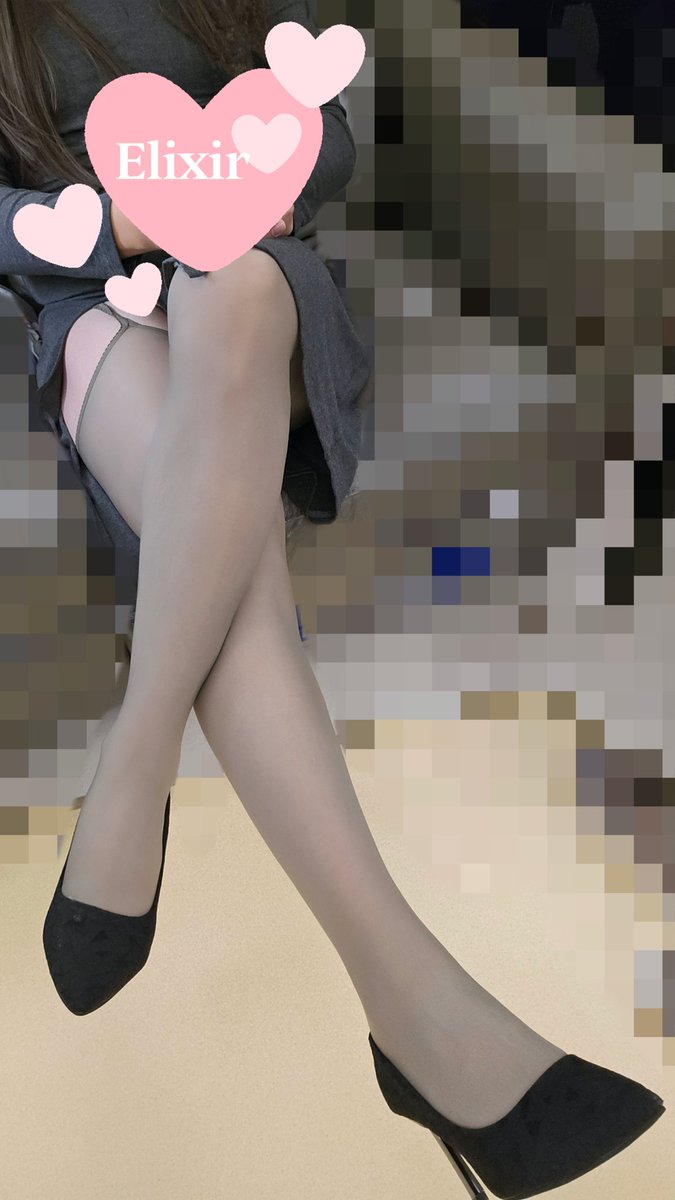 Elixir84290680's tweet photo. 你就说丝不丝滑吧😗

Ps,颜值已崩坏 https://t.co/Dqv83ttkOB