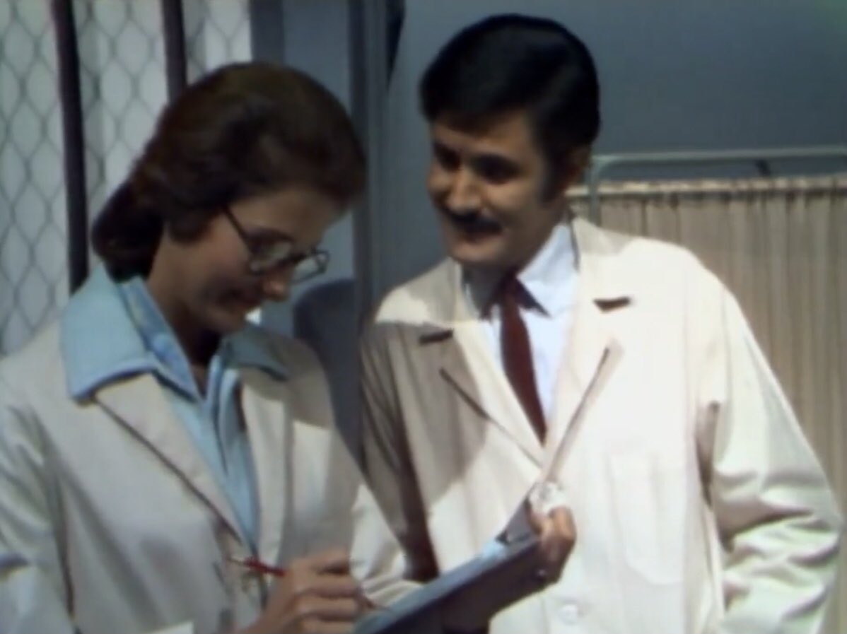 #OnThisDay in 1970, prison criminologist Sarah Fredericks and prison doctor Eric Richards discussed Bill’s attitude. Eric was played by future #Days star John Aniston, who had originally auditioned for the role of Doug/Brent and would later return as Victor Kiriakis #ClassicDays