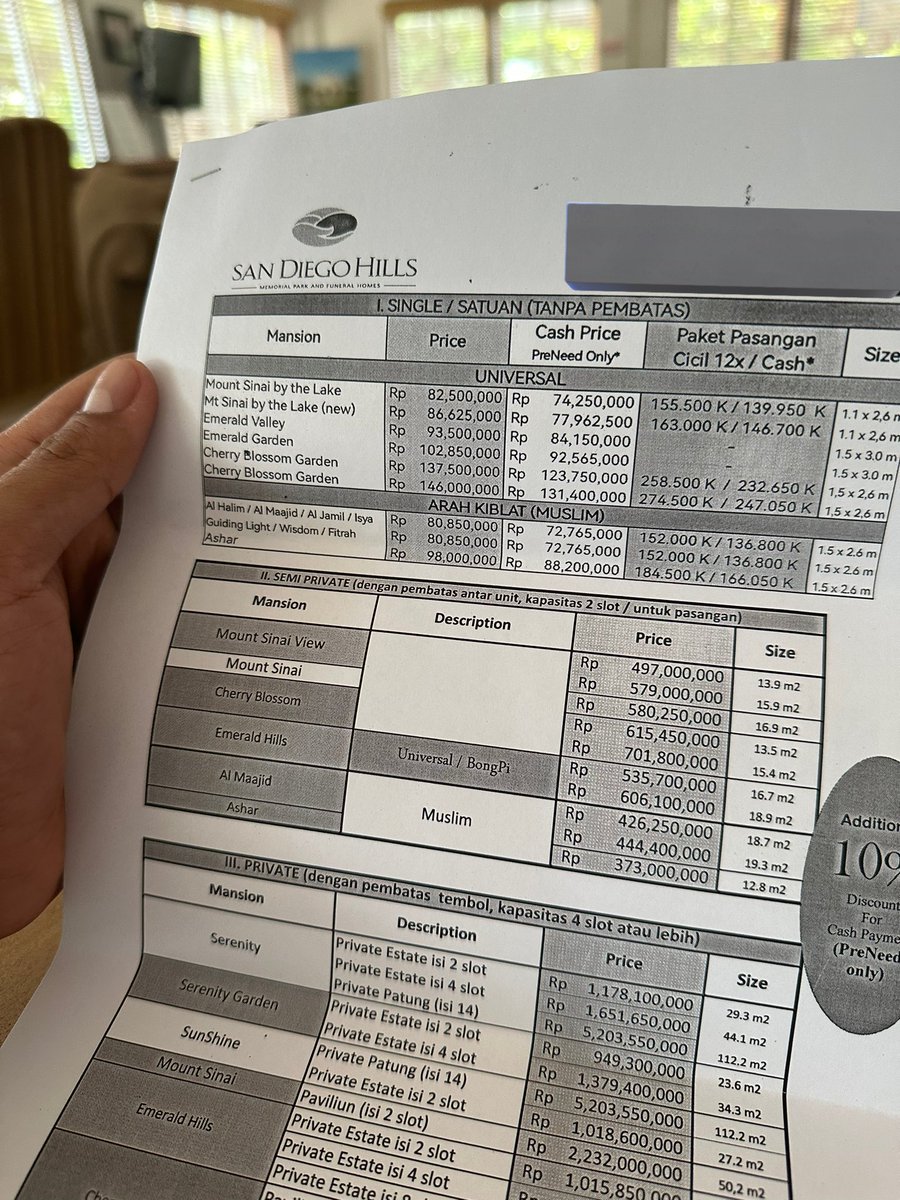 𝐂𝐇𝐈𝐋𝐃𝐄. tweet media