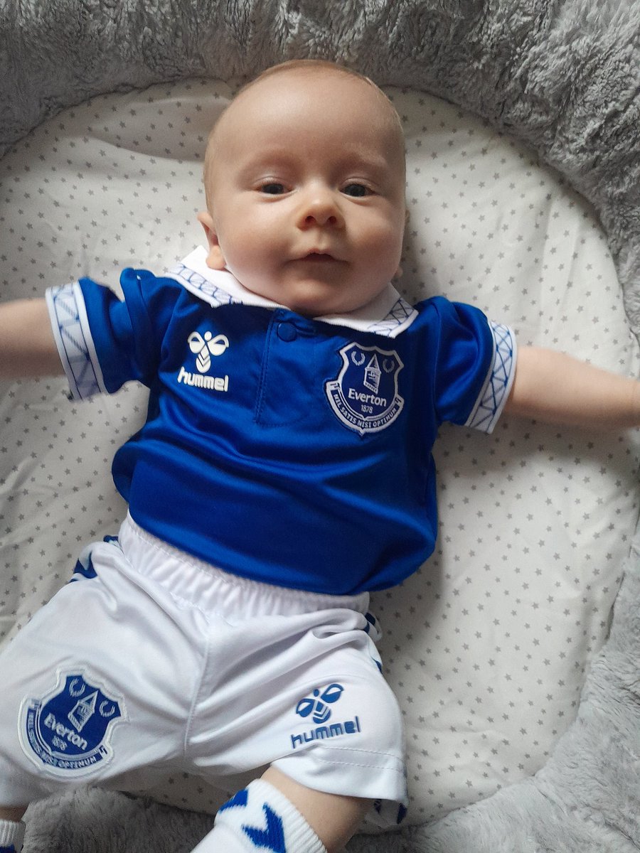 thecooke88's tweet photo. Ronnie's first big game and his first kit. Ronnie was diagnosed with Cystic Fibrosis 2 month ago but is fit and healthy and looking good in his blues. Can we get some love from the @everton community.
#utft #everton #Cysticfibrosis #cftrust #efc https://t.co/Da3gmGDYTn