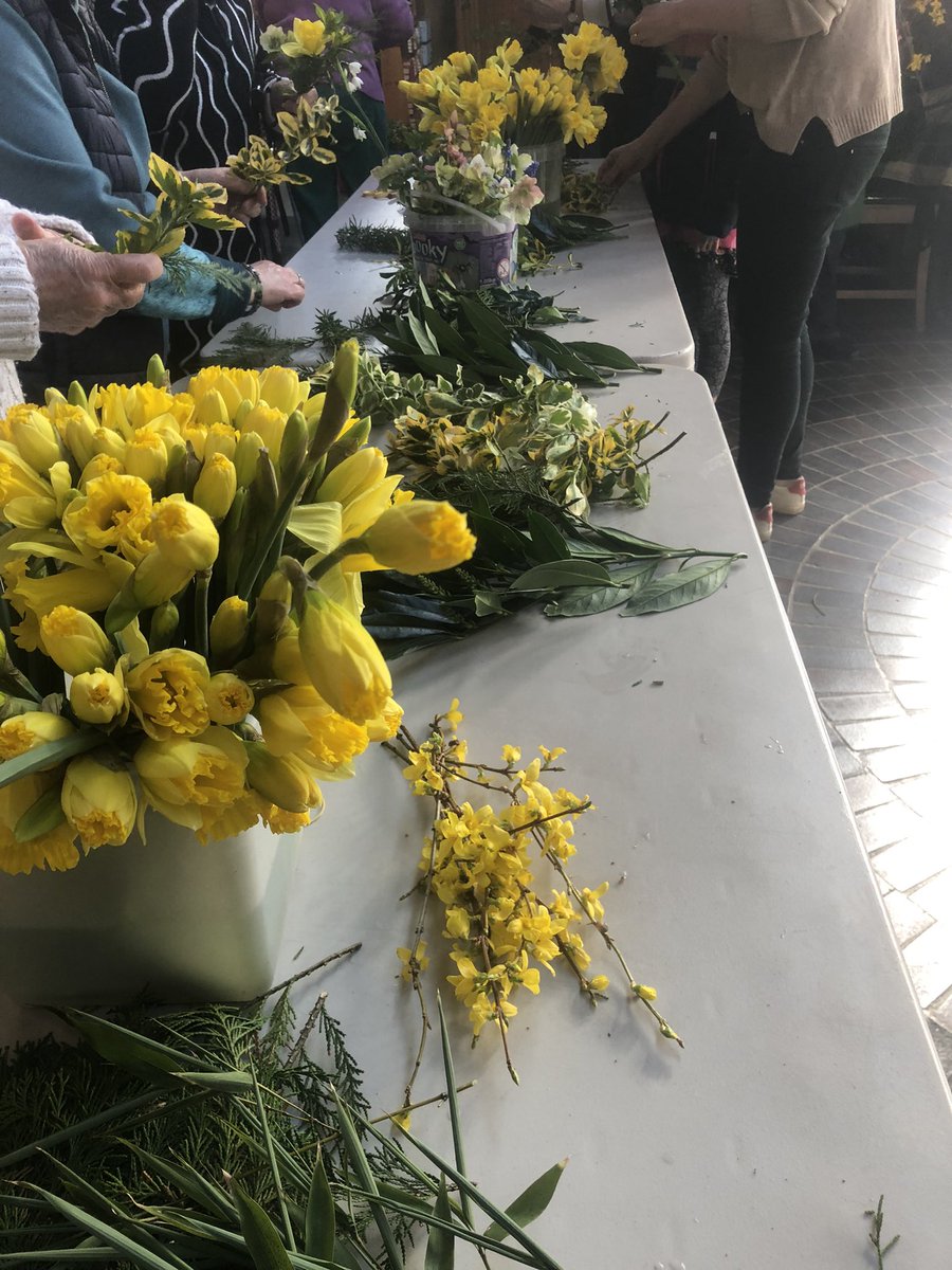 Getting ready for Mothering Sunday 💐 Come and celebrate together tomorrow morning at our all age service, 10am… followed be a cake sale 🍰🍪🧁