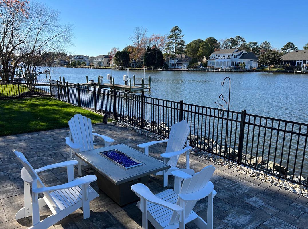 luxuryhomemagazine.com/washingtondc/7…

Experience serene waterfront living on the peaceful Bald Eagle Lagoon in this meticulously crafted 4,500+/- sq ft residence. 

#luxuryhomemagazine #luxuryhomedcmetro #luxuryhome #milliondollarlisting