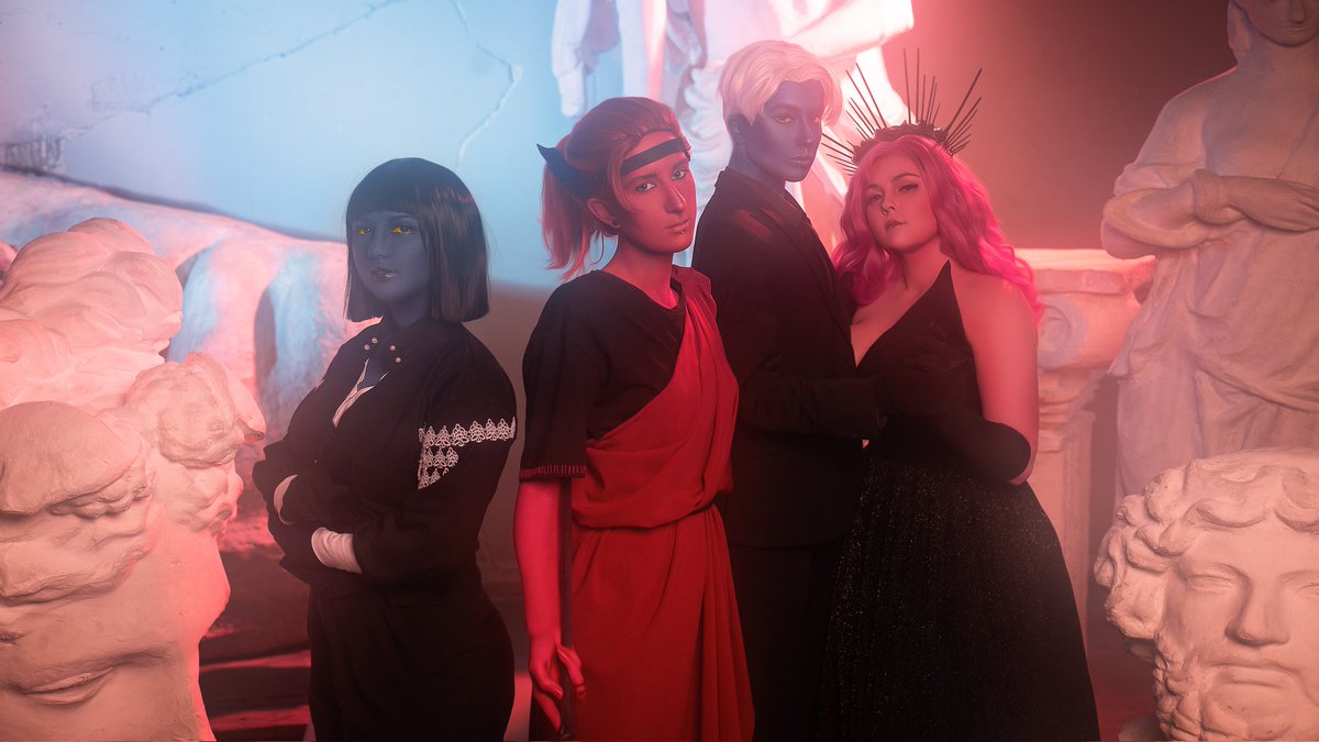 koraaaline's tweet photo. 💙💗❤💙 Underworld team cosplay from #loreolympus by @used_bandaid 

Persephone: me 
Hermes: Морс
Hecate: Hackersha_TashO
Hades: sumi_ko
ph: Taykonderogaphoto

#lore_olympus #loreolympuscosplay #cosplay #преданияолимпа #преданияолимпакосплей https://t.co/aG7NKuFHhJ