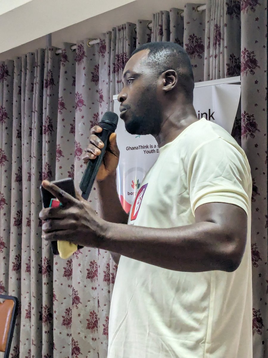BcCapeCoast's tweet image. "I've worked with Binance, FTX, etc. I've done a lot of remote jobs. I'm always sad when I can't find (many) Ghanaians in these places. It's great to see what @GhanaThink is doing through @Komseko" - Ekow Aidoo of #BeSocial. 

#bccapecoast #BarcampCapeCoast