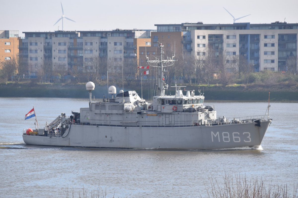 WarshipCam's tweet photo. Royal Netherlands Navy Alkmaar-class minehunter HNLMS Vlaardingen (M863) coming into London, England - March 9, 2024 #hnlmsvlaardingen #m863

SRC: TW-@AJBC_1 https://t.co/fLj3uZ0faU