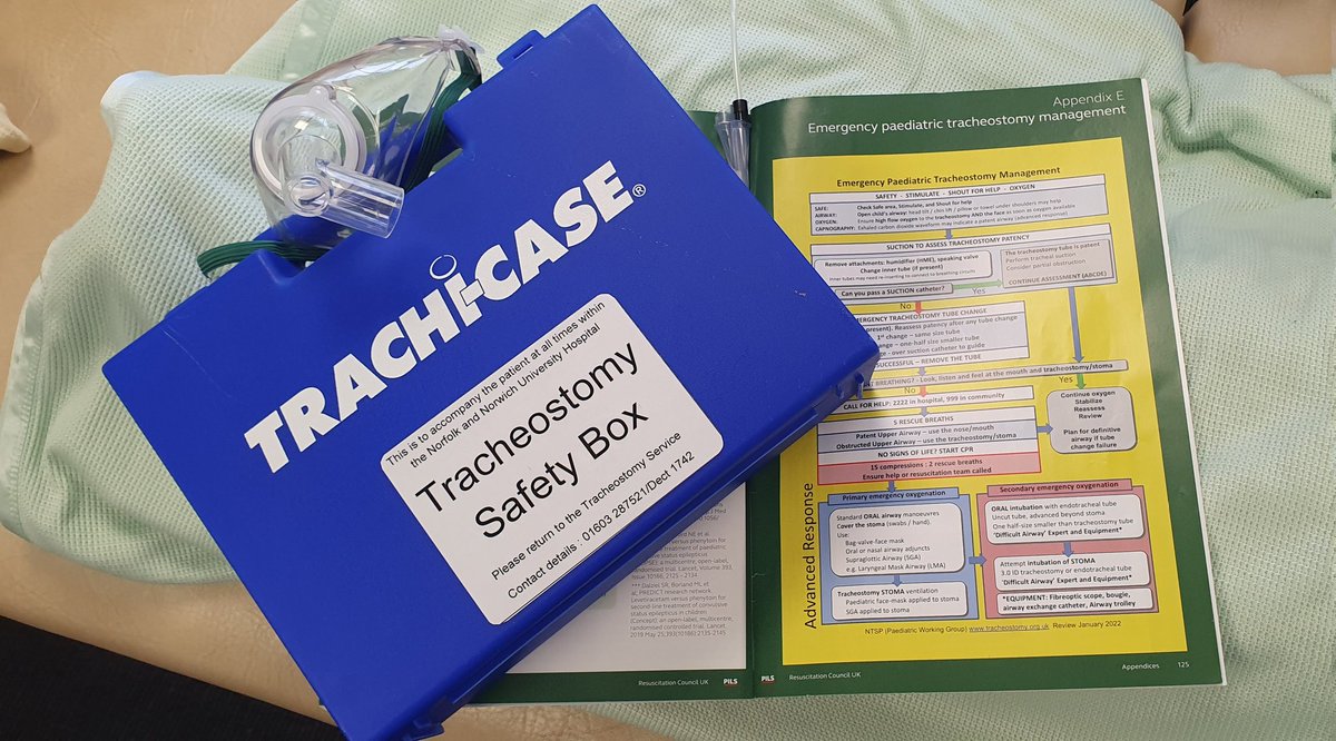 GrahamClark24's tweet photo. A couple of weeks ago I was lucky enough to attend @NARSBASICS #ePILS @ResusCouncilUK course to practice my clinical skills in managing critically unwell paediatric patients. As always, incredible education & faculty. Big thank you to @EastEnglandAmb for organising this training https://t.co/qTHG7zxjwm