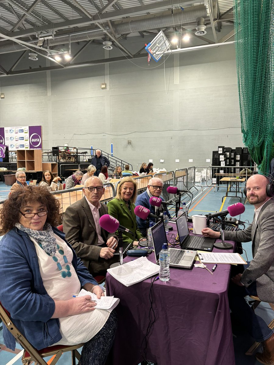 Join us for coverage of the reverenda results from the count centre in Letterkenny. Our panel @MaryTSweeney3 , Aontú representative, Paddy Rooney, political analyst, Siobhán Cullen, chairperson of Letterkenny women’s centre and John McAteer, editor of the Tír Chonaill tribune.