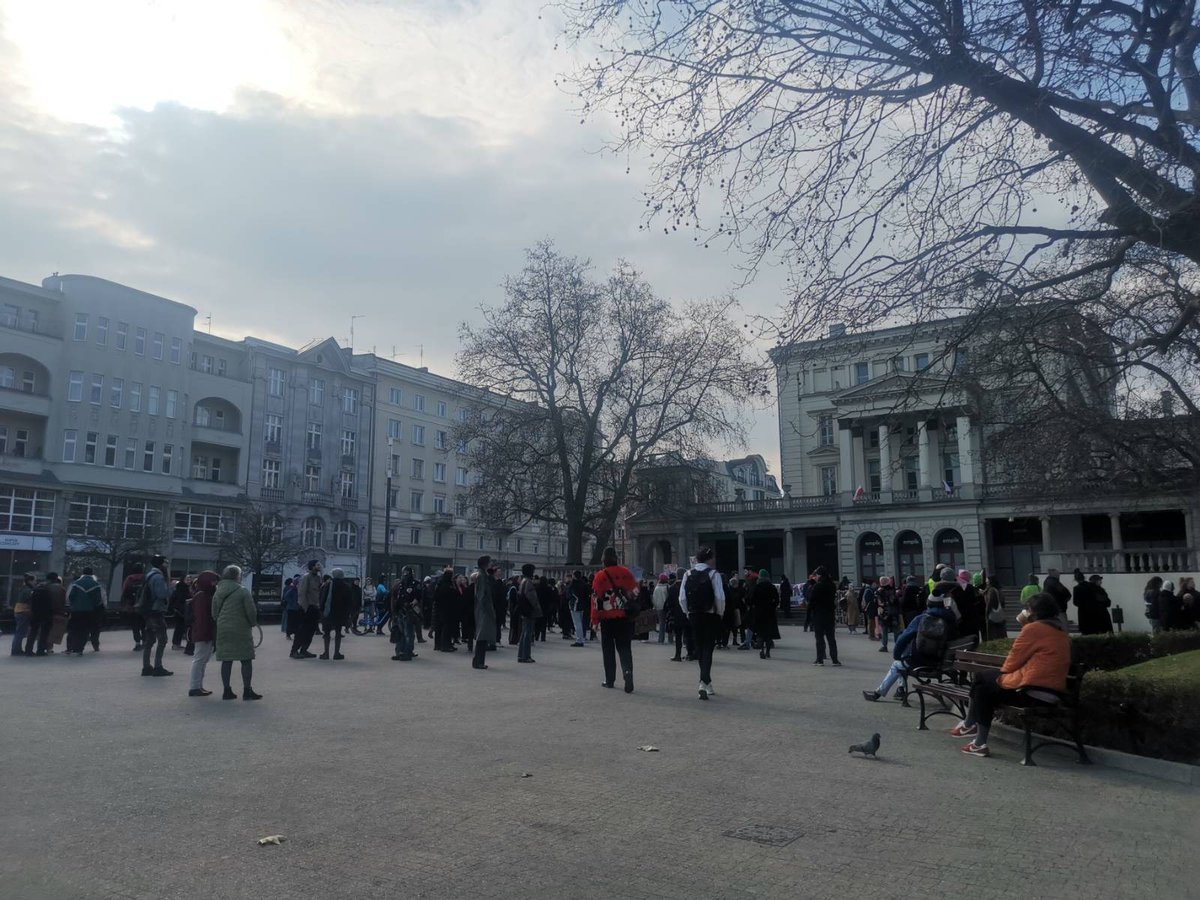 Po Częstochowie, Warszawie i Krakowie kolejna frekwencyjna klapa czarnego protestu, tym razem w Poznaniu. Nie ma zainteresowania postulatem zabijania dzieci nienarodzonych! #StrajkKobiet #ratujzyciepl #żir #prolife