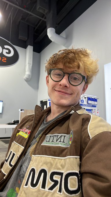 Hopefully picking up my PC today :) https://t.co/69XUlFz4fZ