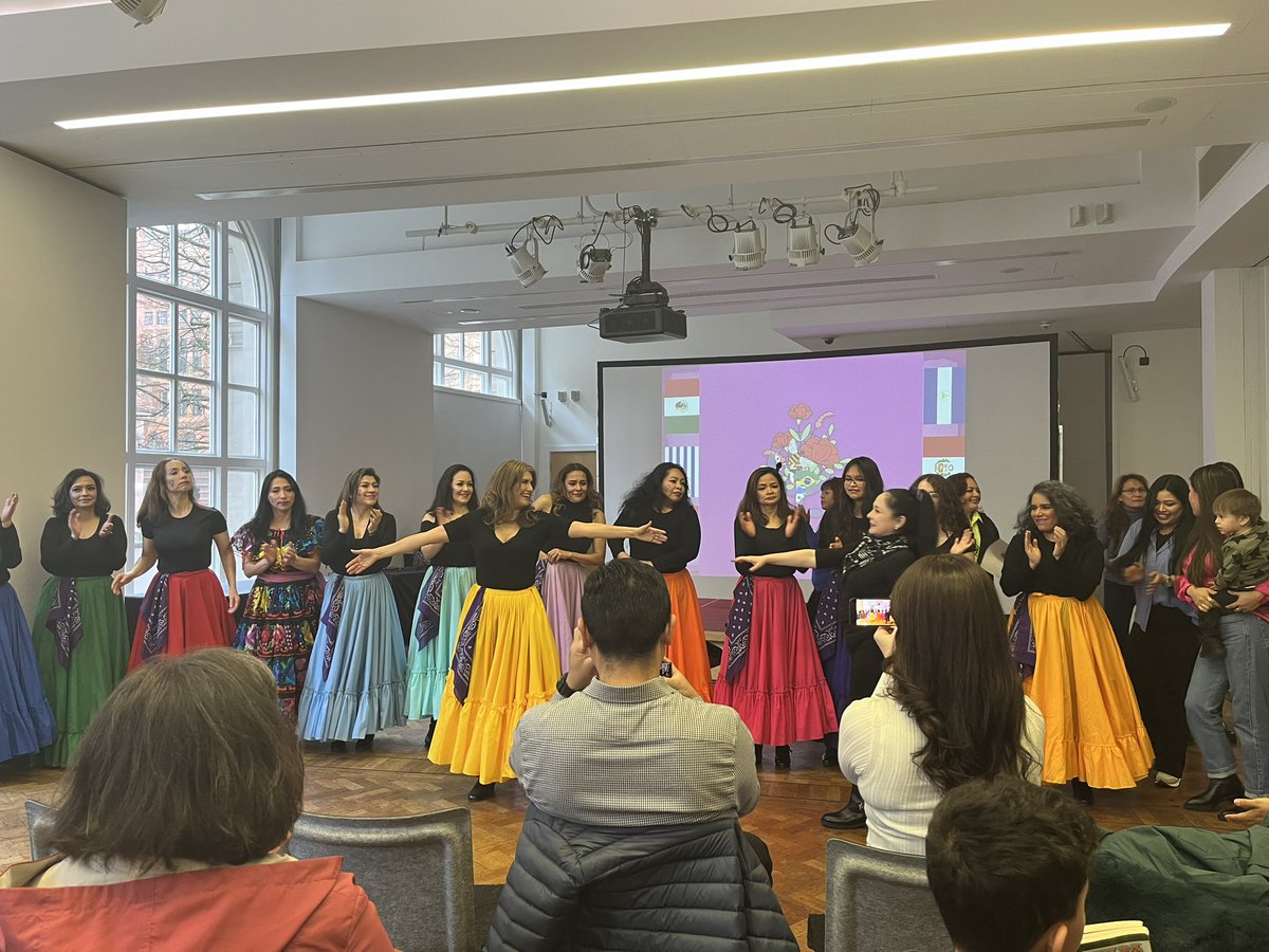 Wonderful afternoon at Manchester Central Library watching #ColibriMexicanFolkDance perform for #IWD representing Latin American Women, thank you <a href="/magalyflores22/">Magaly Flores</a> 💜