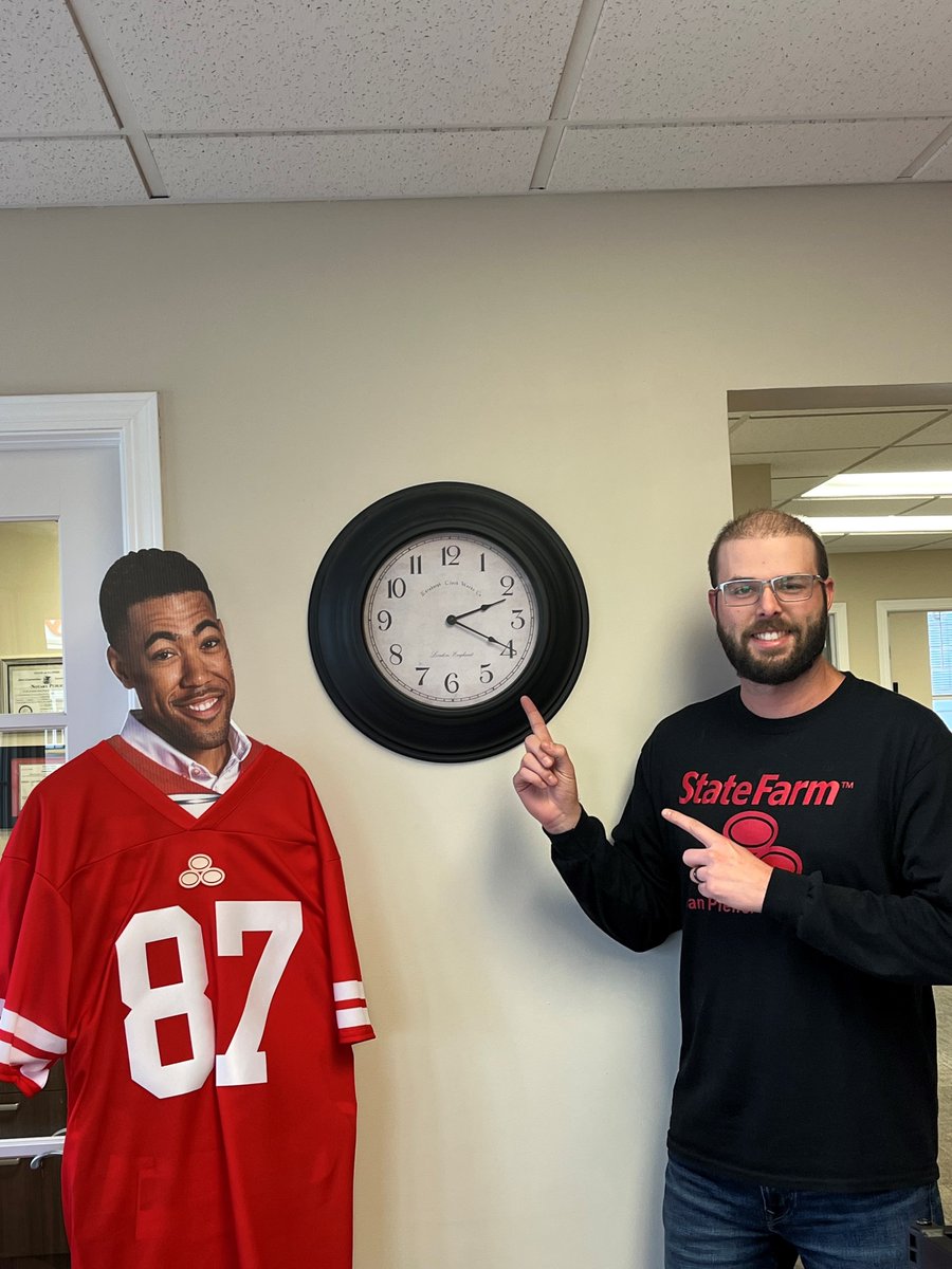 InsuredWithDan's tweet photo. Don't forget to spring forward! ⏰ While we might lose an hour of sleep, we'll get back those longer evenings we all enjoy. 
#DanPfeiferStateFarmAgency #daylightsavingtime #springforward #longerdaysahead https://t.co/mmc0ve3h2T