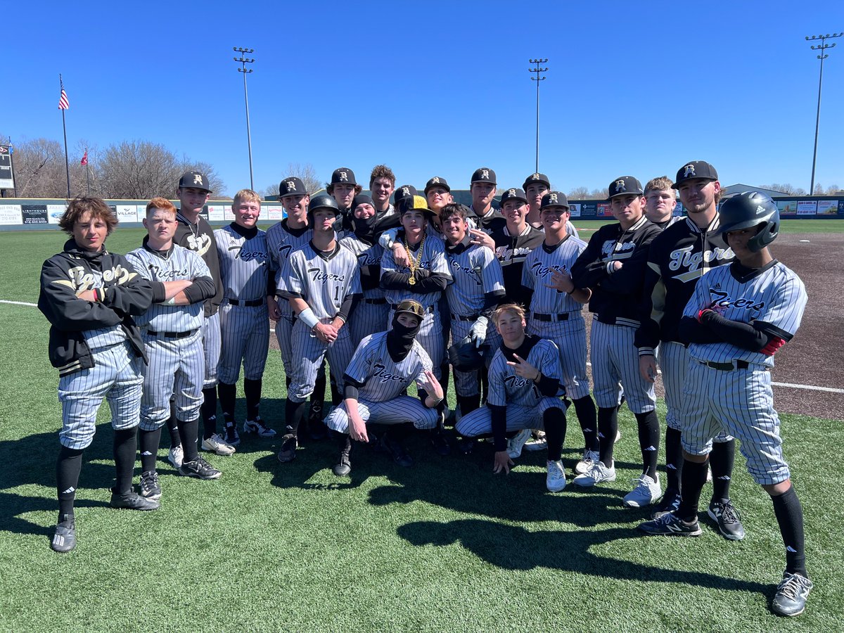 Grady “G.O.” Oliver is today’s dude with a pair of doubles and 2 RBIs! Tigers win 11-3 over Wagoner in 5 innings. #ScaredMoneyDontMakeMoney