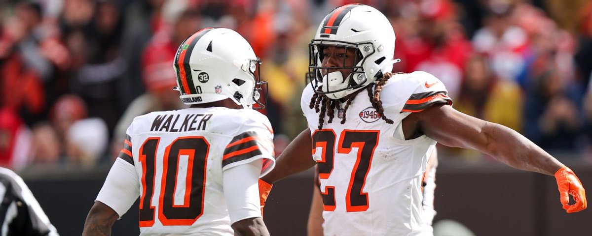 coryskuza's tweet photo. Wearing number 10 means something here..

Welcome to Cleveland @jerryjeudy https://t.co/tg3osm60L1