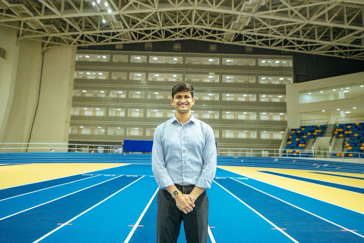 tweetamiya's tweet photo. I am fortunate to witness the journey of transformation from grass to International stadium &amp; now from International stadium to South Asia’s first ever Indoor stadium,we grew with it.Thank you very much @naveen_odisha @Vkpandianfancl1 @rvineel_krishna For making a dream come true https://t.co/6A8wP21Z7h