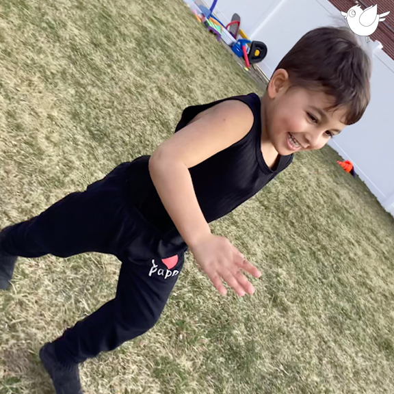 Saturday is for smiles! 😎 #bluebirddayprogram #wheaton #westloop #pediatrictherapy #therapyprogram #therapyclinic #classroom #class #classtime #preschool #kindergarten #learningthroughfun #learningthroughplay #therapy #therapeutic #happy #fun #therapeuticgym