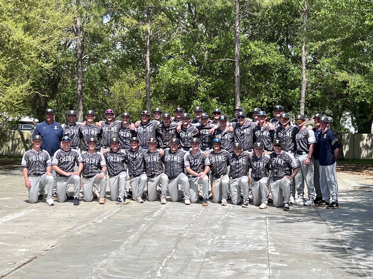 THUNDER WIN⚡️
FINAL: 
Thunder: 6
Stars: 5

The Thunder finish the week strong with a win over Dominican. The team finished with a 6-1 record over the spring trip and improved to 7-3 overall. 

#GoThunder⚡️
