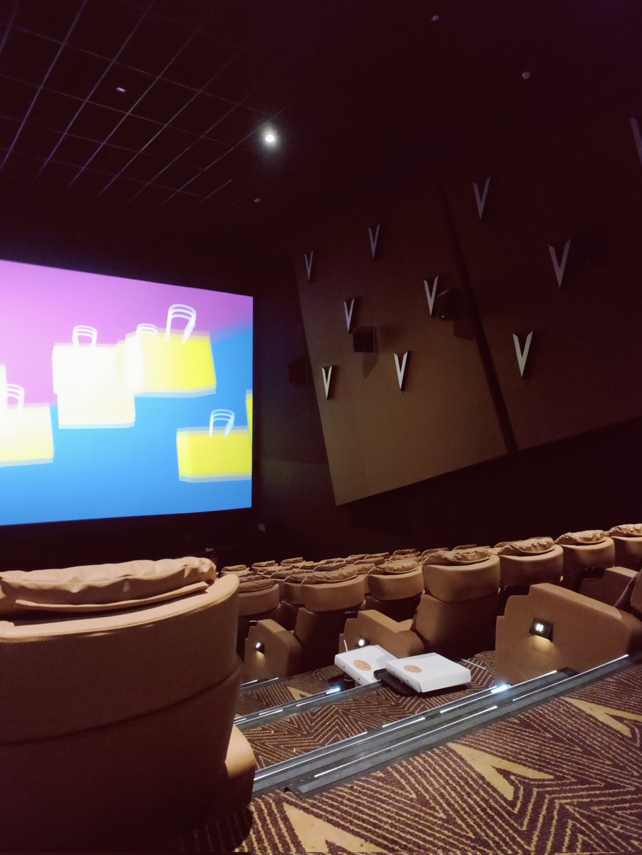 har_ssh's tweet photo. @_PVRCinemas Here for the 11:30PM movie but noone has cleaned yet, no staff at gate or in the theatre. https://t.co/KPnzPmcMaO