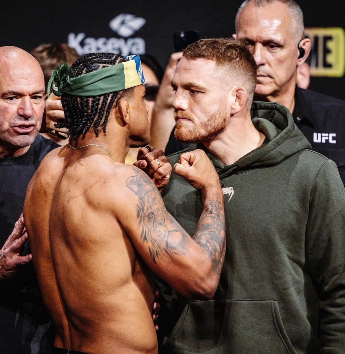 MMArena_'s tweet photo. Une dinguerie. #UFC299

Dormez pas ce soir la miff ! https://t.co/CwnUktqFgH