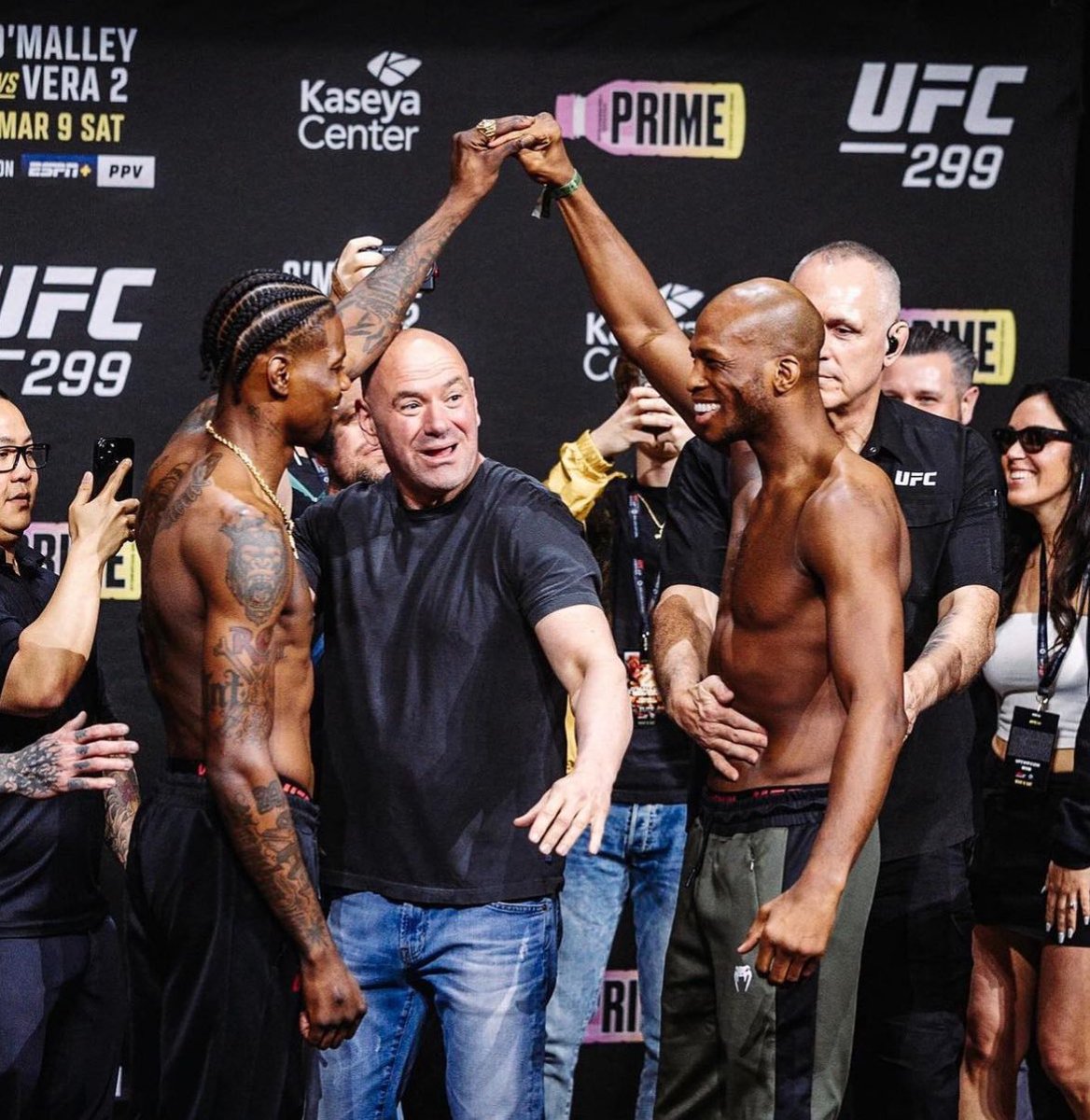 MMArena_'s tweet photo. Une dinguerie. #UFC299

Dormez pas ce soir la miff ! https://t.co/CwnUktqFgH