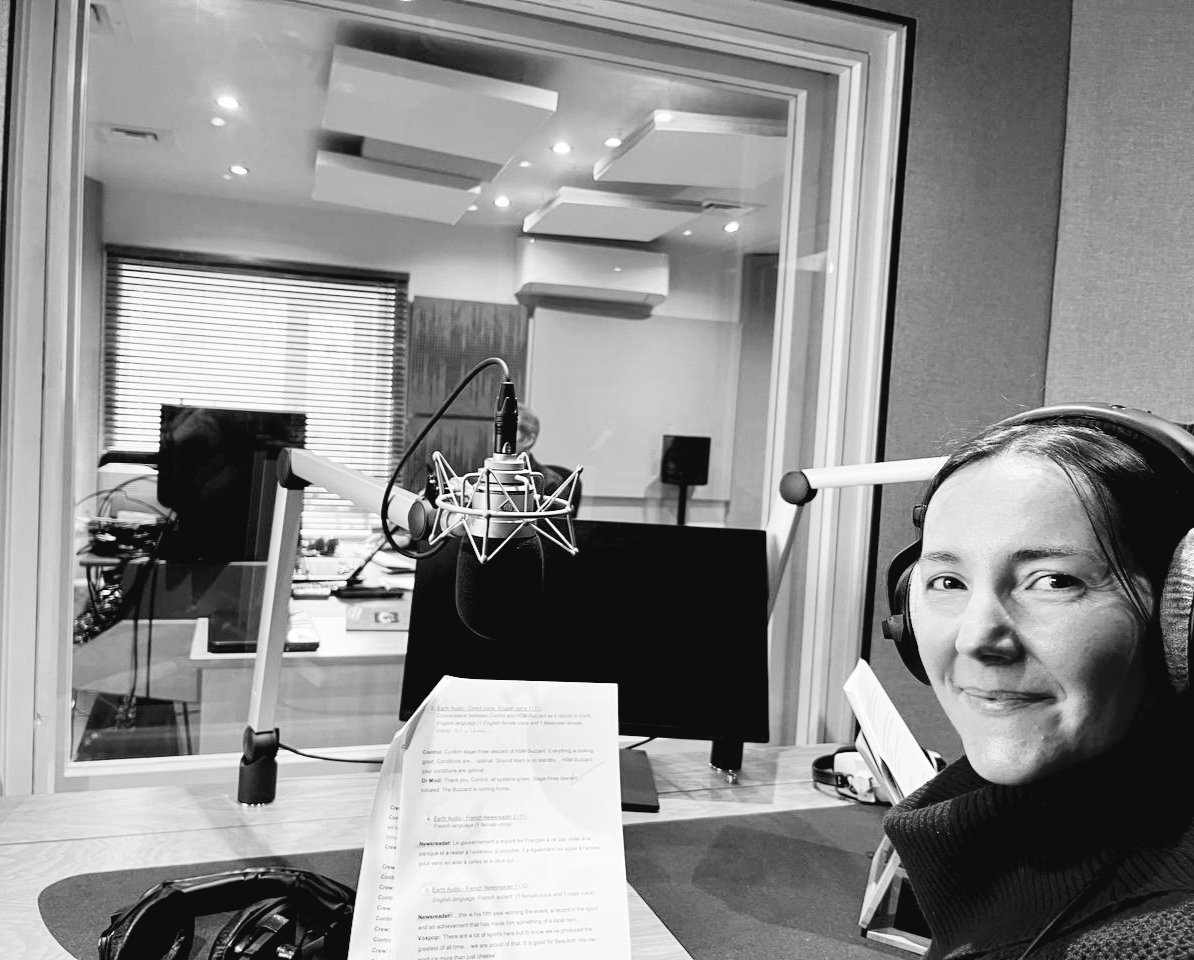 Lots of fun on #IWD being a voice director &amp; recording <a href="/VocalBoothMedia/">The Vocal Booth</a> with a lovely team for "Earth is Lost", a sound installation by <a href="/SonicMutiny/">Sonic Mutiny</a> that will be presented <a href="/unitytheatre/">Unity Theatre 🧡</a> on 1st May #voiceactress #frenchvoice #voicedirector #UpNextFestival #soundinstallation #arts