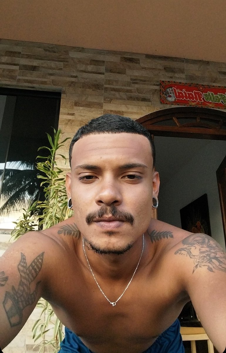 b_wliever's tweet photo. queria um namoradinho 🫠 https://t.co/prMxUSh5JL
