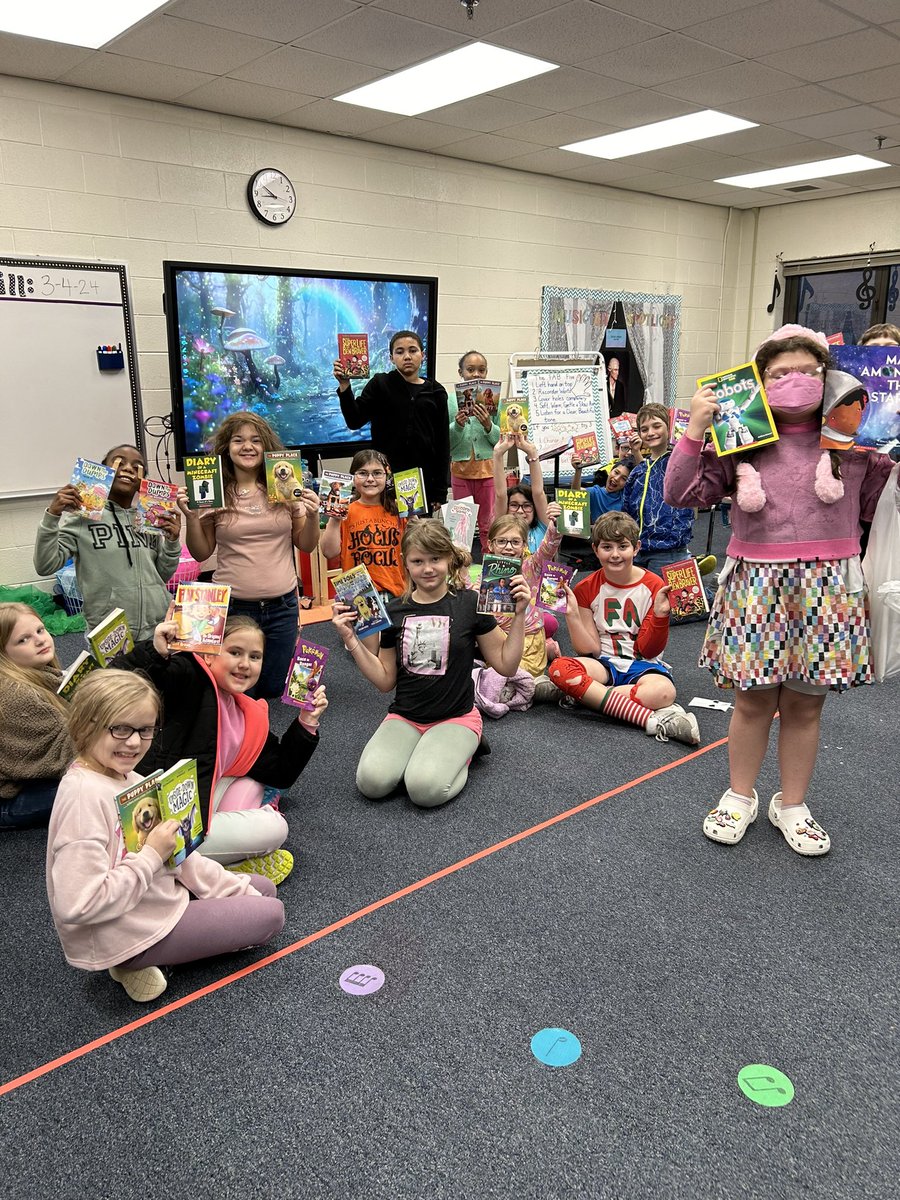 Glenwood Elementary (@glenwoodcubs) on Twitter photo Big thanks to Friends of Literacy <a href="/supportliteracy/">Friends of Literacy</a> for all the wonderful books to read during spring break! <a href="/ORSchools/">Oak Ridge Schools</a> Big thanks to Friends of Literacy <a href="/supportliteracy/">Friends of Literacy</a> for all the wonderful books to read during spring break! <a href="/ORSchools/">Oak Ridge Schools</a>
