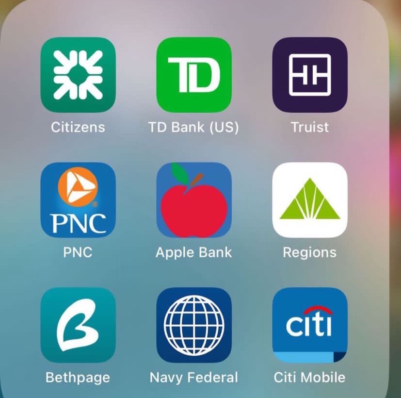 ContentPorn1's tweet photo. Who has banks of these throw me to work and earn money? ❤️ Anime 
#work #money #account #Bank #chase #bankofamerica https://t.co/k6o15EcJqk