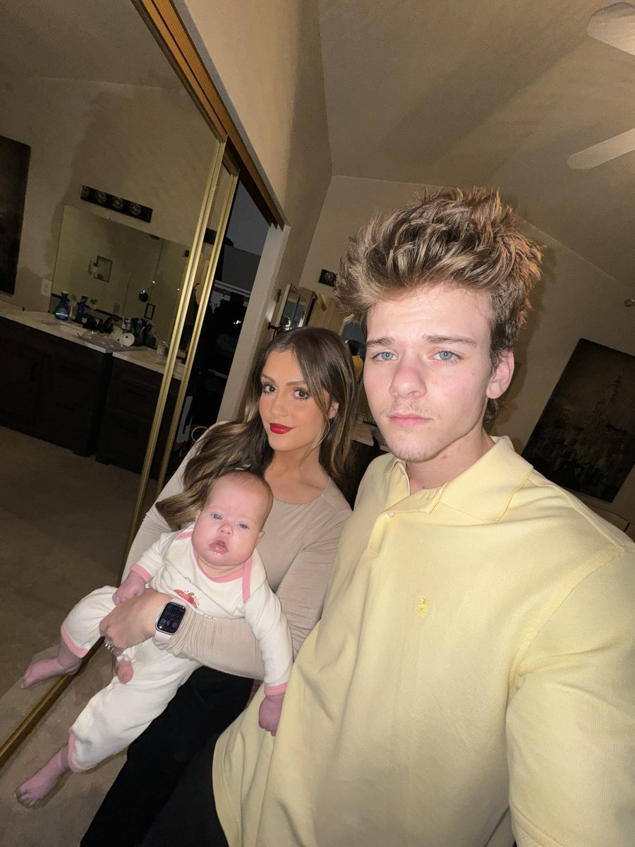 Isabella Moody tweet media