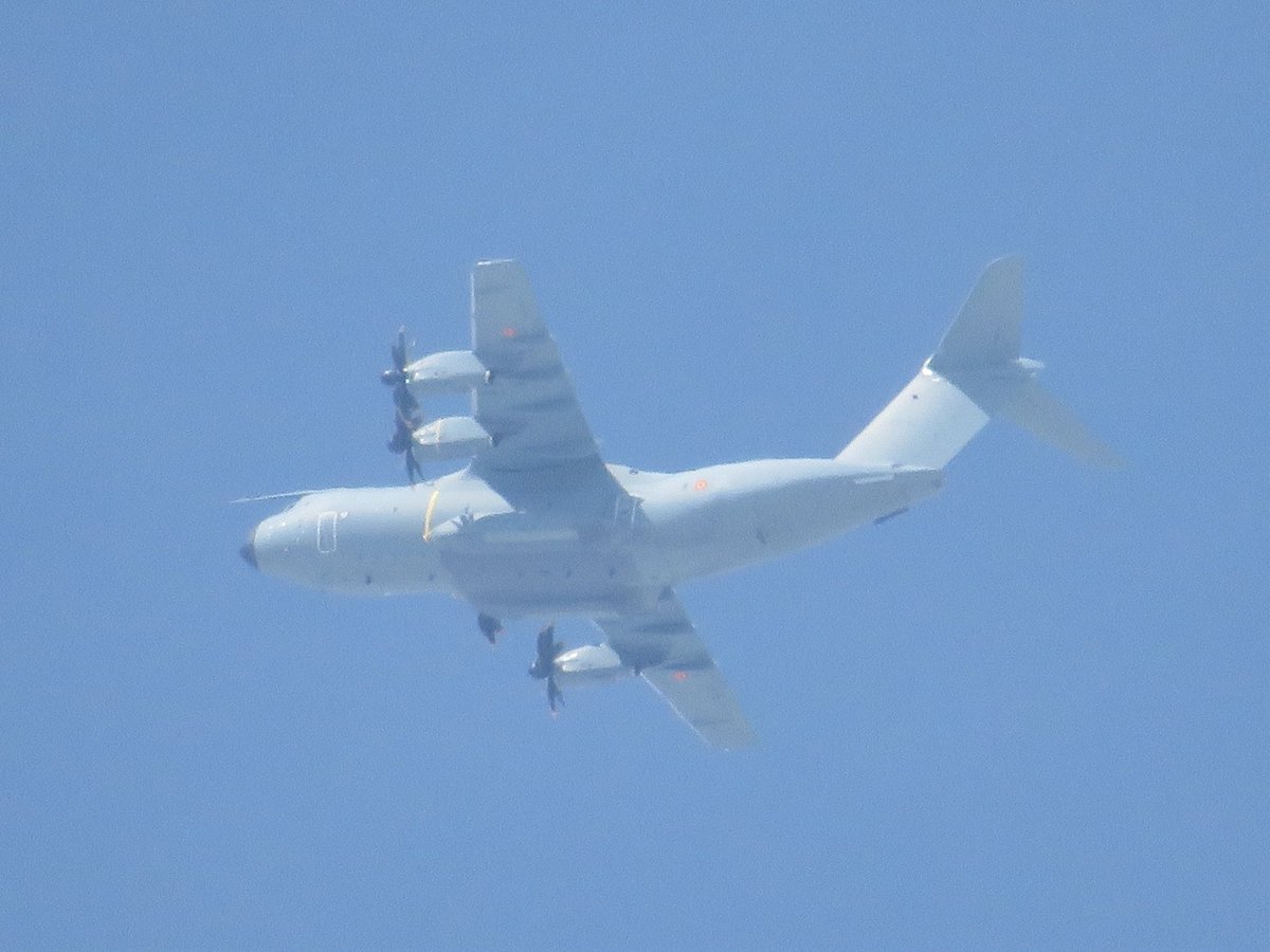 SomeFrench1991's tweet photo. French and Belgian Air Forces
🇫🇷 #FAF Airbus A400M Atlas
F-RBAS/122 | #3B7760 as #HERC34

🇧🇪 #BAF Airbus A400M Atlas
CT-03 | #44F683 as #HERC36 https://t.co/FnQvCmH30M