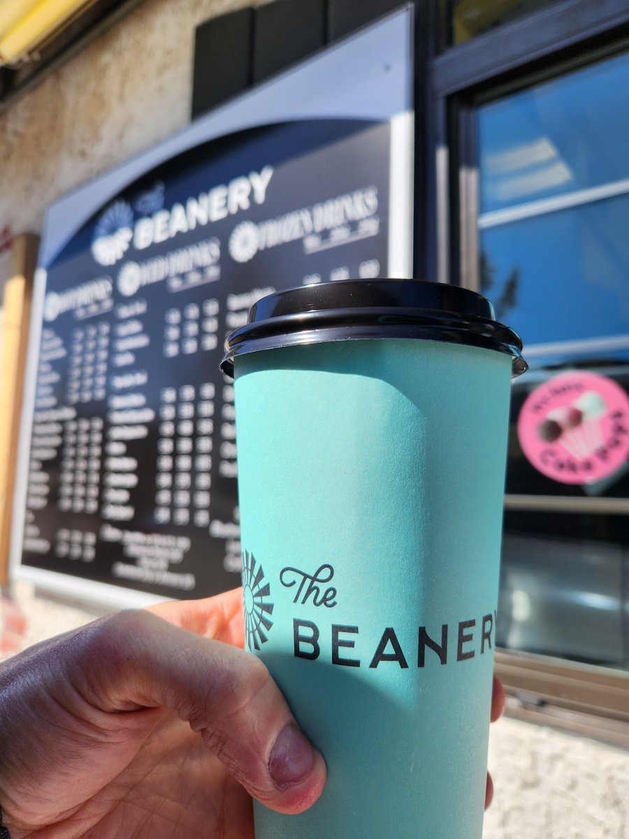 SimonRufus's tweet photo. @schicknickshow Thanks @thebeaneryNE in Papillion for the Schick and Nick latte! Got it #BoStyle #SupportThoseThatSupportThePod https://t.co/I3H14oCUM4