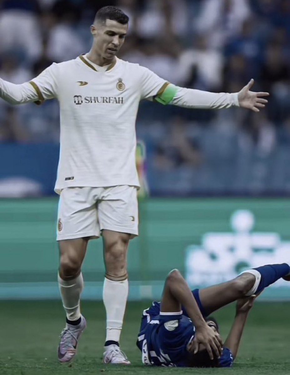 y29cq1's tweet photo. @aka_asd @Ronaldo_Nassr7 @nocontextfooty Poor alhilal https://t.co/G2TYkd3AyW