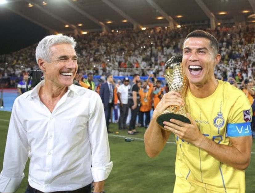 y29cq1's tweet photo. @aka_asd @Ronaldo_Nassr7 @nocontextfooty Poor alhilal https://t.co/G2TYkd3AyW