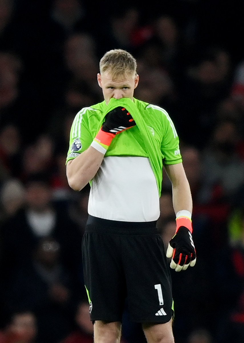 SiaranBolaLive's tweet photo. Ball Poss 72%

Tapi Kipermu Ramsdale!
What A Joke!! 

Gooners Now:"Thanks For The Memories Ramsdale...Bye" https://t.co/73d7r05g5x